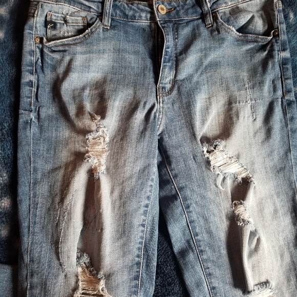 KanCan Jeans - Picture 3 of 7